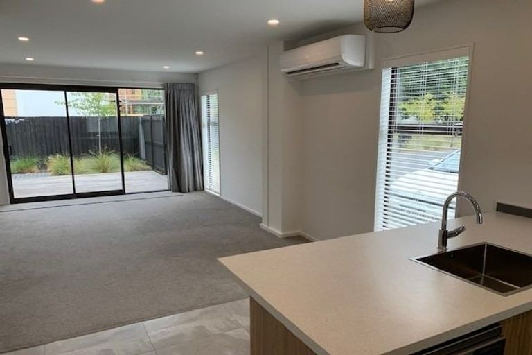 Photo of property in 36 Church Square, Addington, Christchurch, 8024