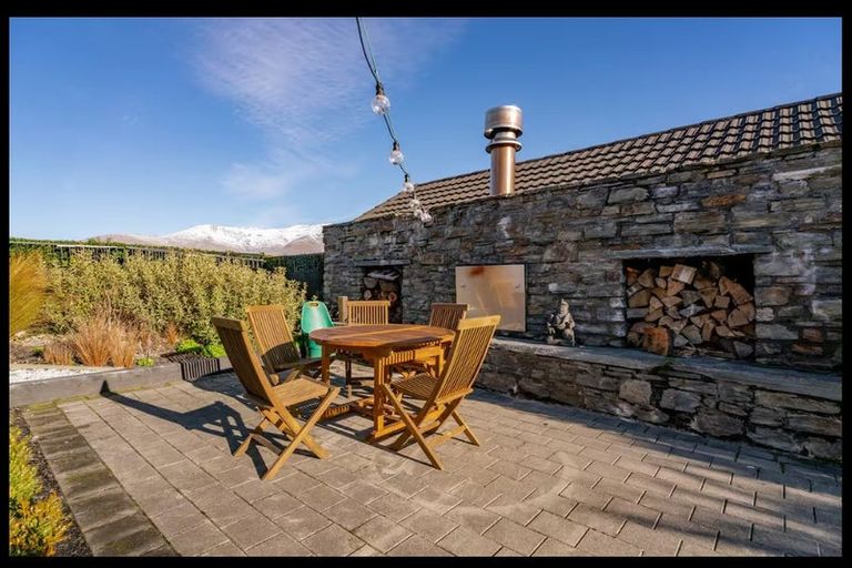 Photo of property in 17 Cotter Avenue, Arrowtown, 9302