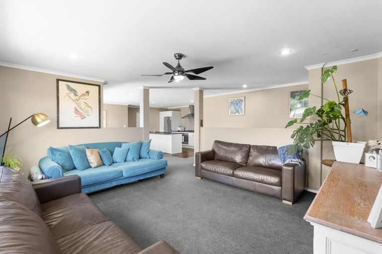 Photo of property in 10 The Runway, Wigram, Christchurch, 8042