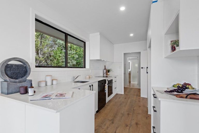 Photo of property in 33 Martbern Crescent, Bishopdale, Christchurch, 8053