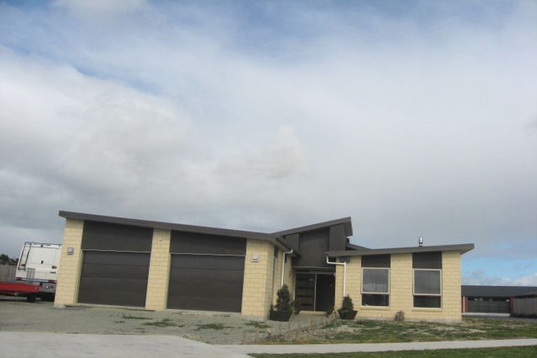 Photo of property in 20 De Castro Drive, Blenheim, 7201