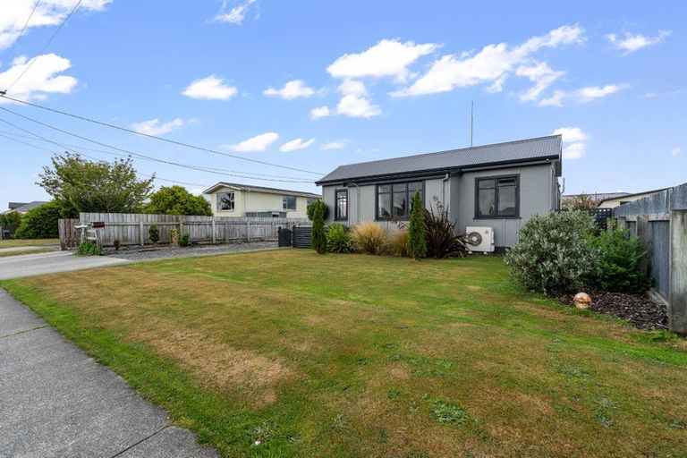 Photo of property in 33 Price Street, Grasmere, Invercargill, 9810