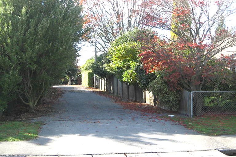 Photo of property in 36 Bryndwr Road, Fendalton, Christchurch, 8052