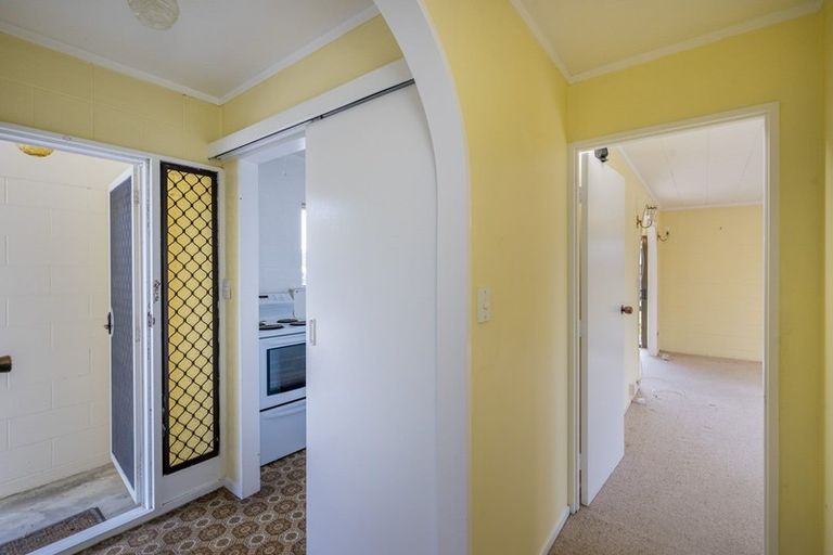 Photo of property in 38c Te Rauparaha Street, Otaki, 5512