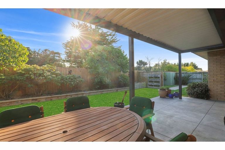 Photo of property in 24 Reka Street, Parklands, Christchurch, 8083