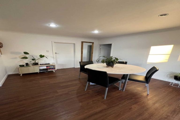 Photo of property in 2 Simon Street, Feilding, 4702