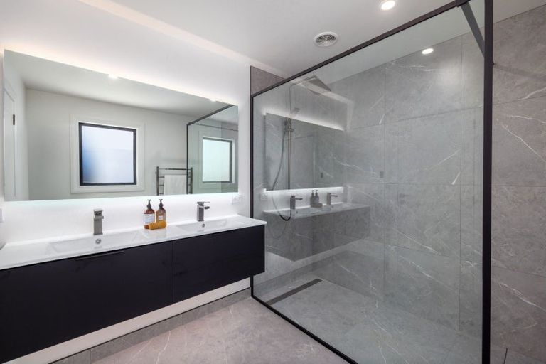 Photo of property in 7 Chatsworth Avenue, Rangiora, 7400