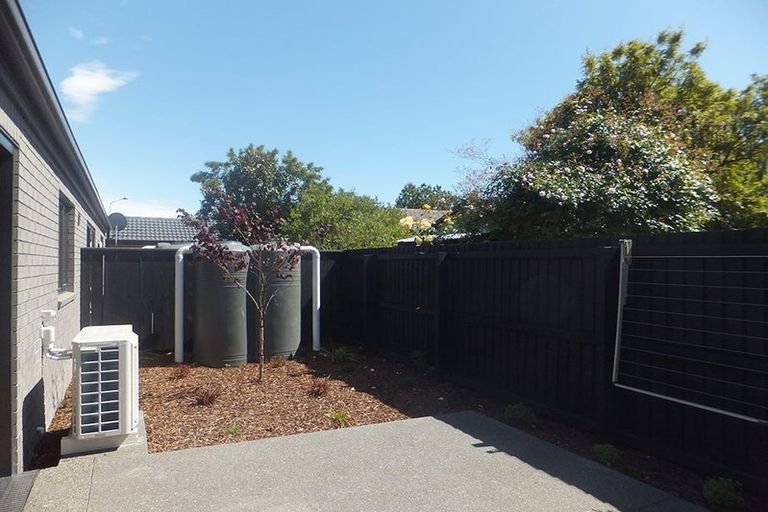 Photo of property in 3/7 Strauss Place, Somerfield, Christchurch, 8024