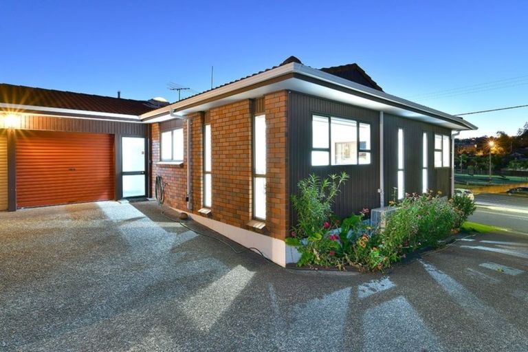 Photo of property in 2/12 Ramsgate Terrace, Mairangi Bay, Auckland, 0630