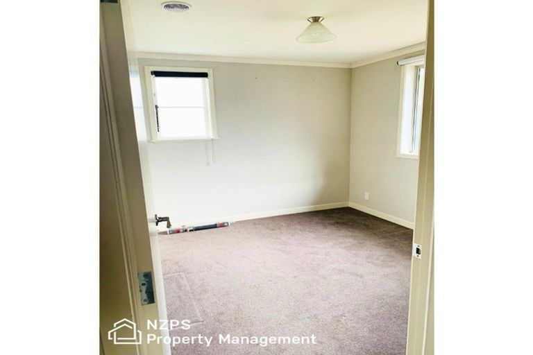 Photo of property in 39 Mooltan Street, Halfway Bush, Dunedin, 9010