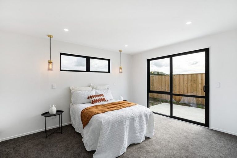 Photo of property in 35 Stackwood Avenue, Woodend, 7691