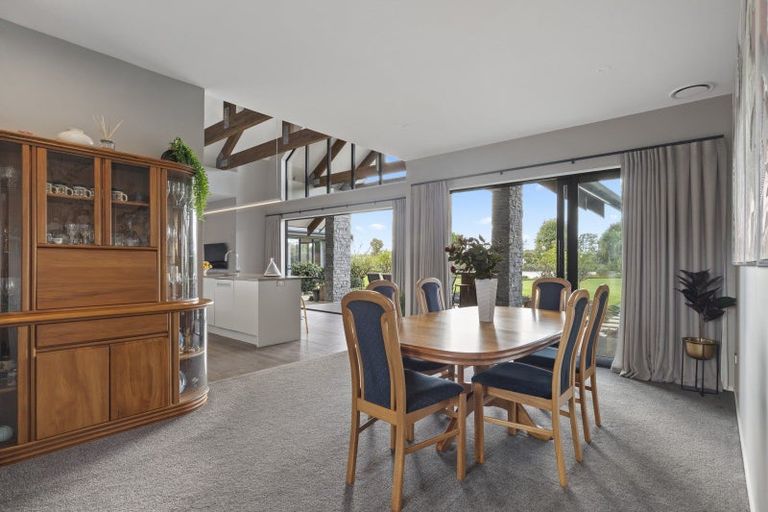 Photo of property in 98 Bushlake Way, Kingseat, Papakura, 2580