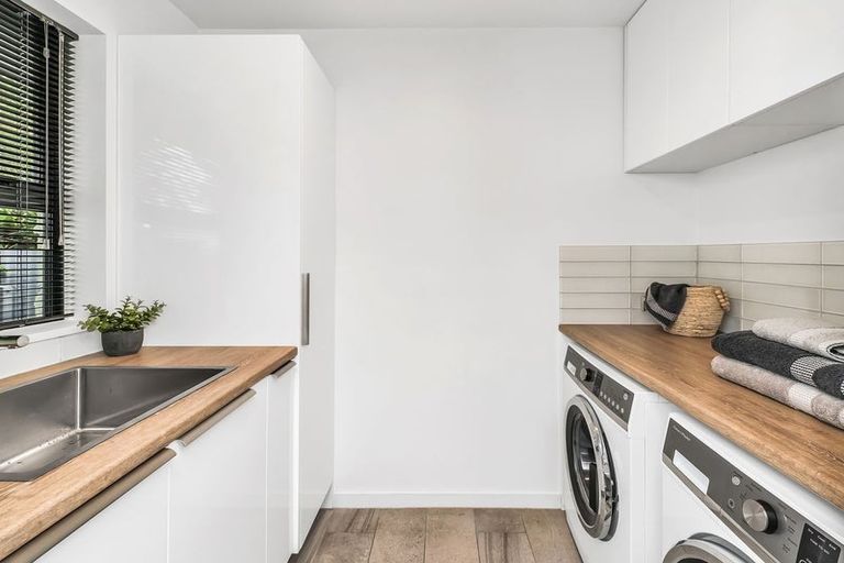 Photo of property in 17 Mooray Avenue, Bishopdale, Christchurch, 8053