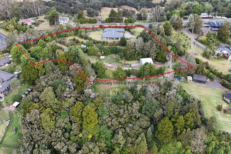 Photo of property in 493 Whitford Road, Whitford, 2571