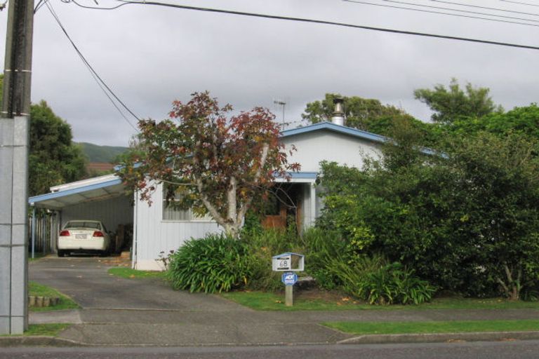 Photo of property in 68 Rimu Street, Waikanae, 5036