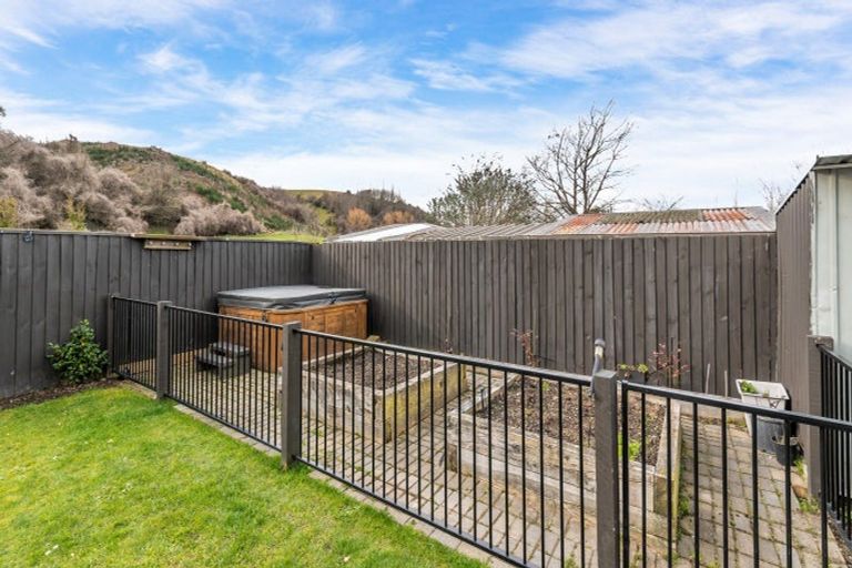 Photo of property in 17 Railway Terrace, Glentunnel, Coalgate, 7673