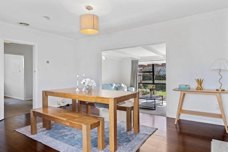 Photo of property in 42 Chedworth Avenue, Bishopdale, Christchurch, 8053