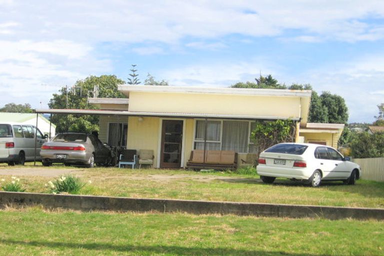 Photo of property in 221 Sylvia Road, Whangamata, 3620