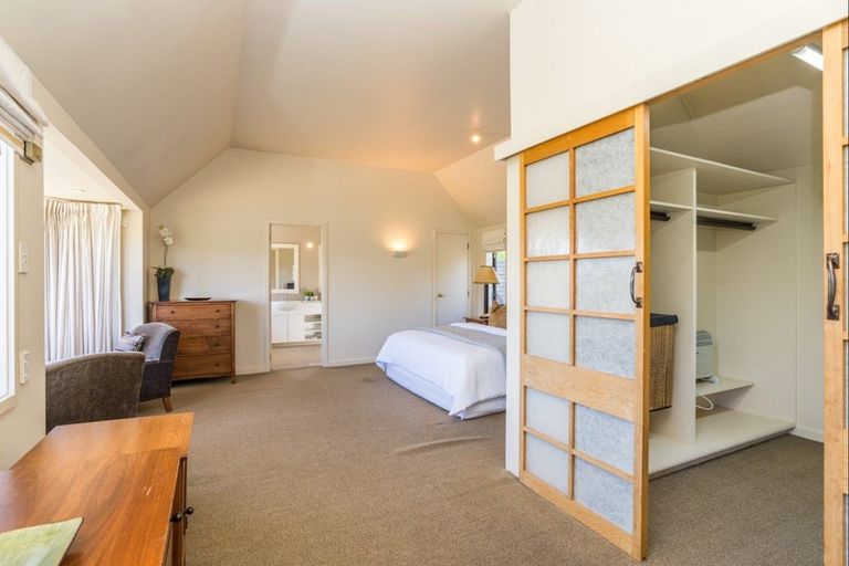 Photo of property in 9 Arrowtown-lake Hayes Road, Lake Hayes, Queenstown, 9371