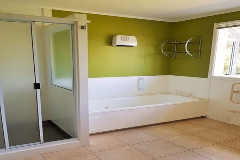 Photo of property in 21 Fergus Square, Te Anau, 9600