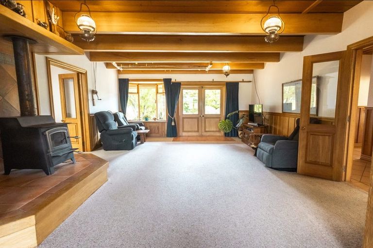 Photo of property in 327 Wanganui Flat Road, Harihari, 7884