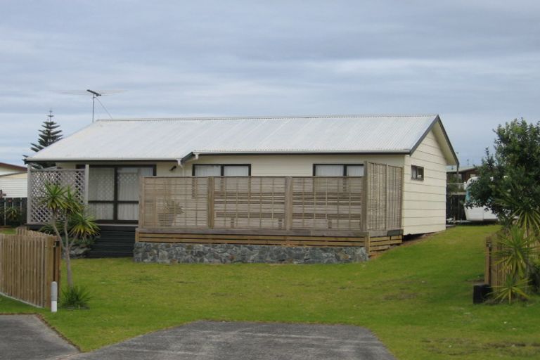 Photo of property in 22 Thistle Terrace, Omaha, Warkworth, 0986