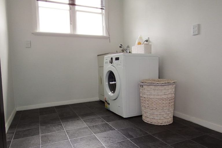 Photo of property in 9 Pembroke Road, Stratford, 4332