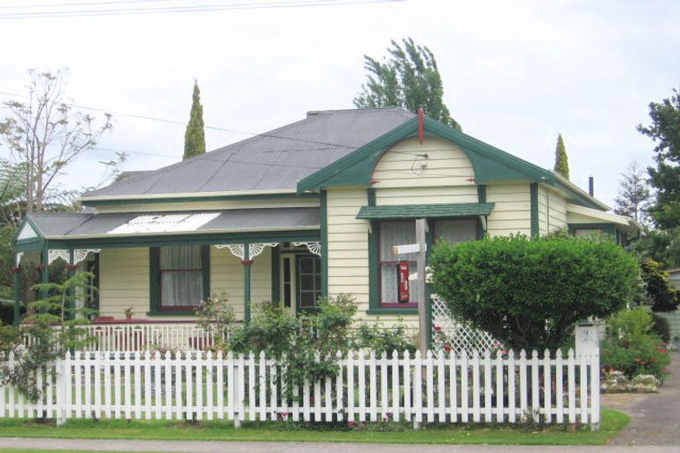 Photo of property in 13 Terminus Street, Te Aroha, 3320