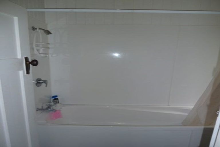 Photo of property in 71 Nairn Street, Mount Cook, Wellington, 6011