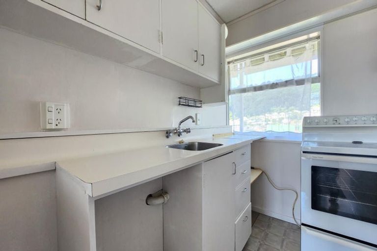 Photo of property in Melksham Towers, 804/131 Brougham Street, Mount Victoria, Wellington, 6011