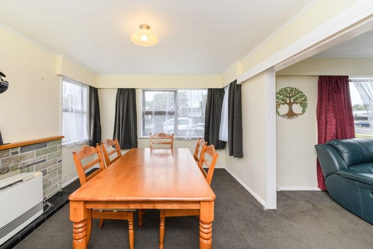 Photo of property in 107 College Street, Awapuni, Palmerston North, 4412