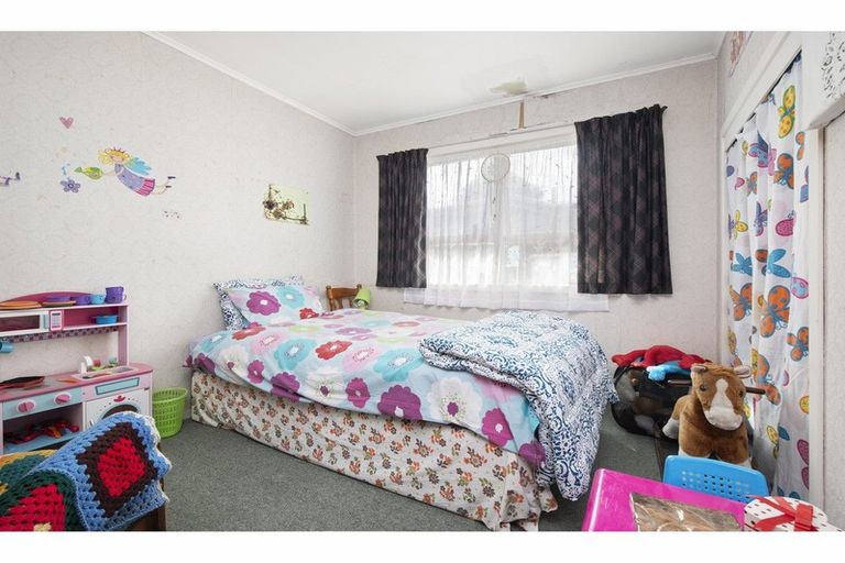 Photo of property in 41 Victoria Avenue, Waiuku, 2123