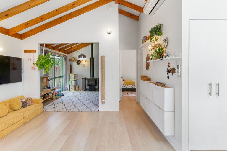 Photo of property in 57c Kirk Street, Otaki, 5512