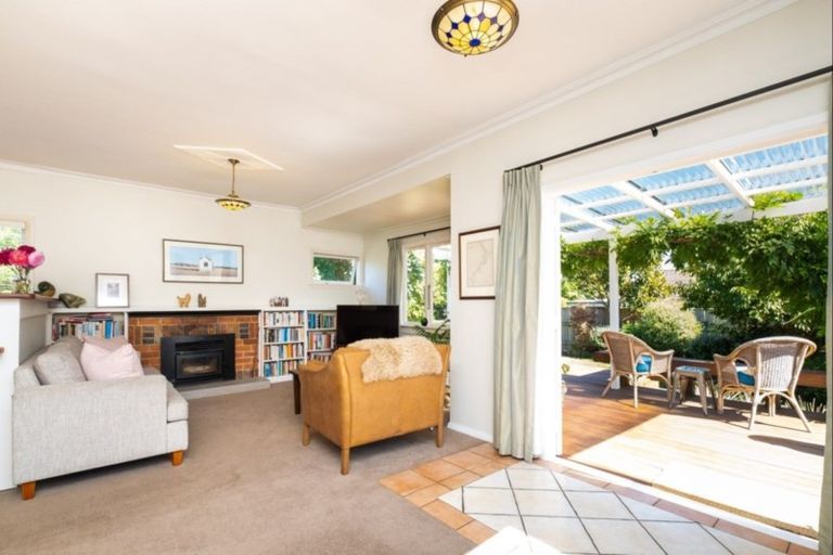 Photo of property in 5/16 Guthrie Road, Havelock North, 4130