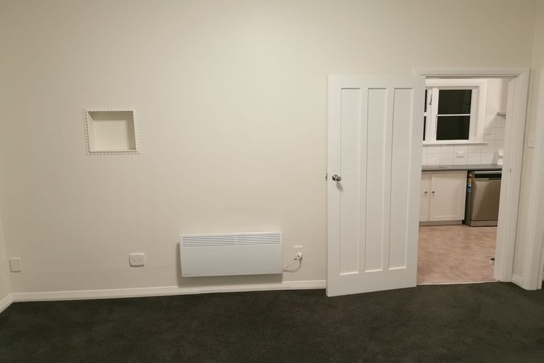 Photo of property in 5 Godley Street, Waterloo, Lower Hutt, 5011