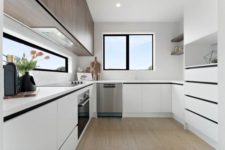 Photo of property in 18b Kings Road, Panmure, Auckland, 1072