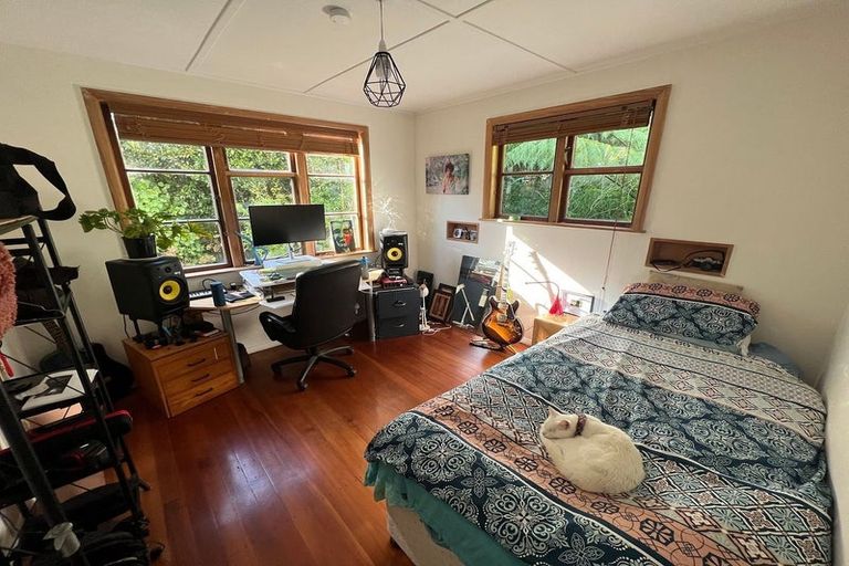 Photo of property in 48 Victory Avenue, Karori, Wellington, 6012