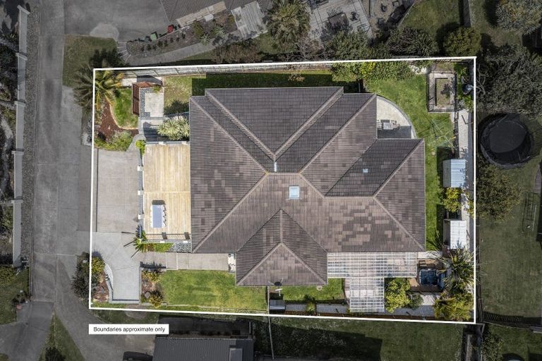 Photo of property in 16 Burwood Terrace, Gulf Harbour, Whangaparaoa, 0930