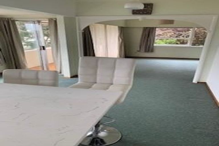 Photo of property in 1/57a Northboro Road, Belmont, Auckland, 0622