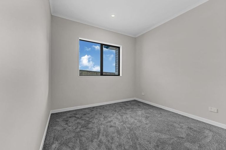 Photo of property in 2 Piedmonte Avenue, Pokeno, 2402