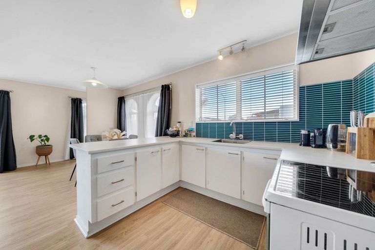 Photo of property in 1/8 Keeney Court, Papakura, 2110
