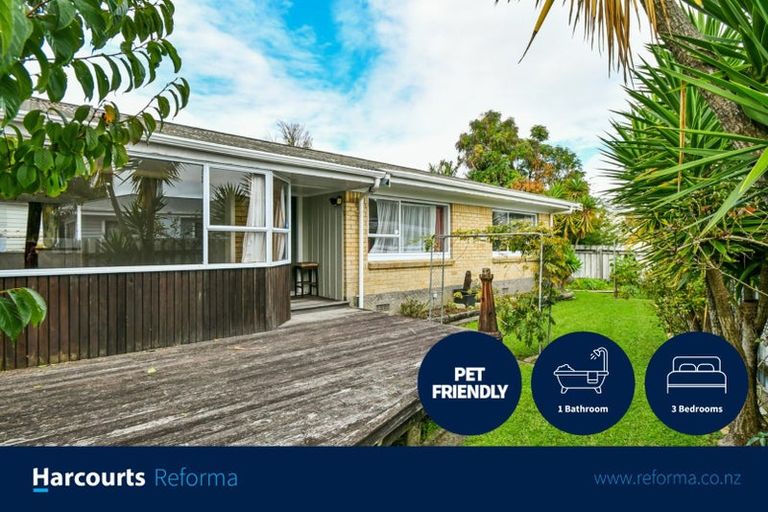 Photo of property in 1/4 Campbell Place, Papakura, 2110