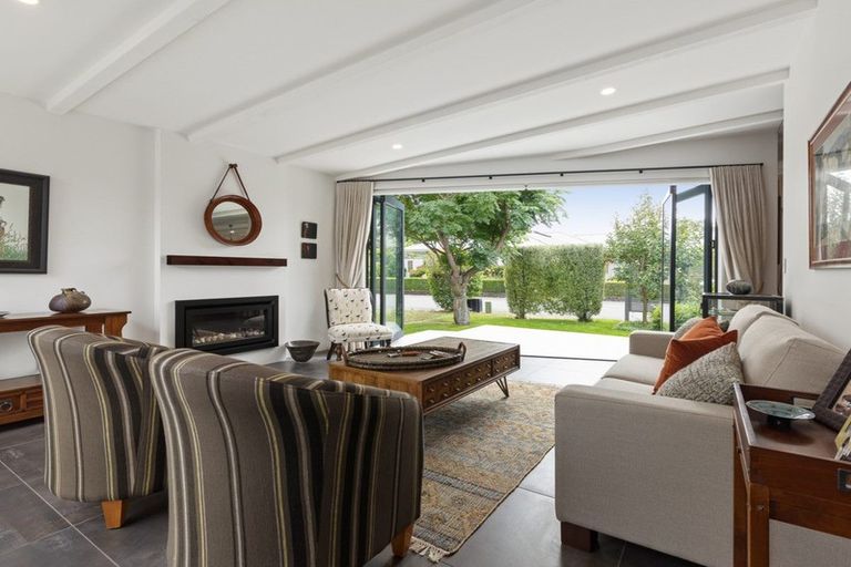 Photo of property in 71h Maxwell Road, Blenheim, 7201