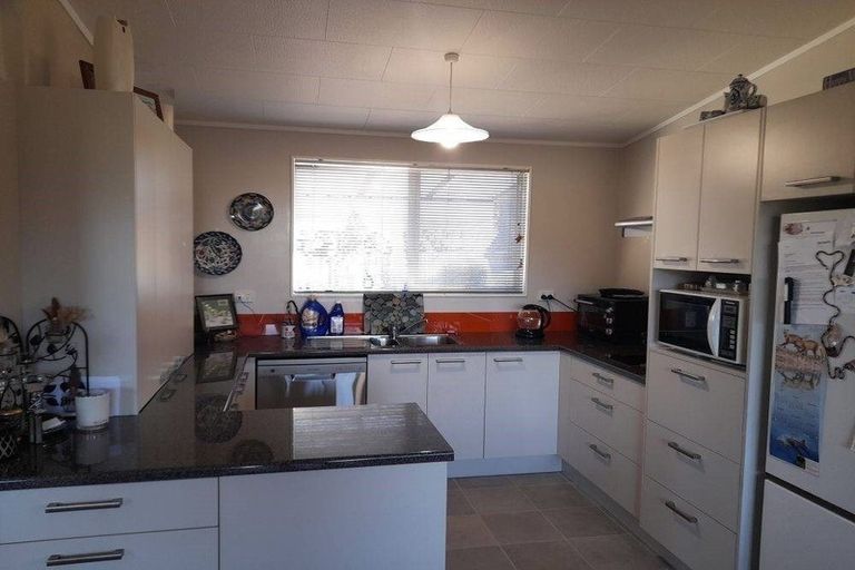 Photo of property in 27 Williams Road, Glenbrook, Waiuku, 2681