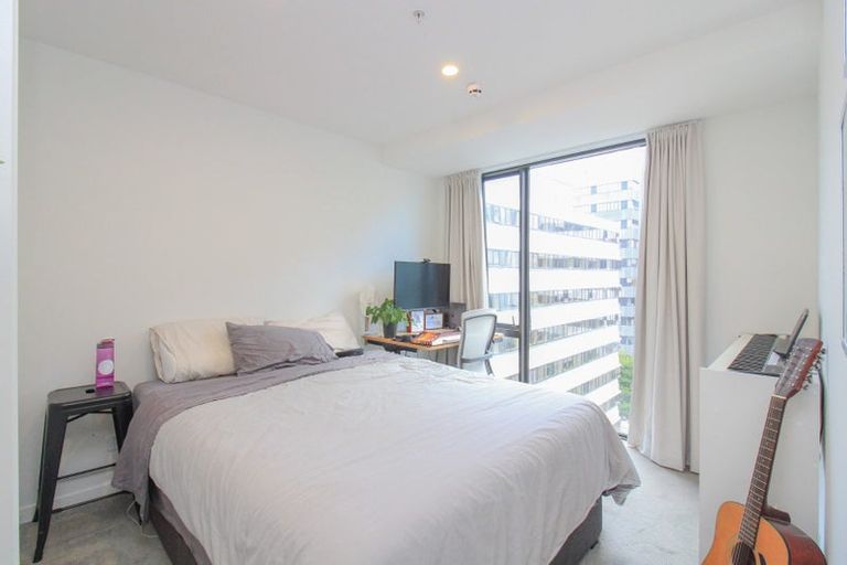 Photo of property in Pinnacle Apartments, W807/160 Victoria Street, Te Aro, Wellington, 6011