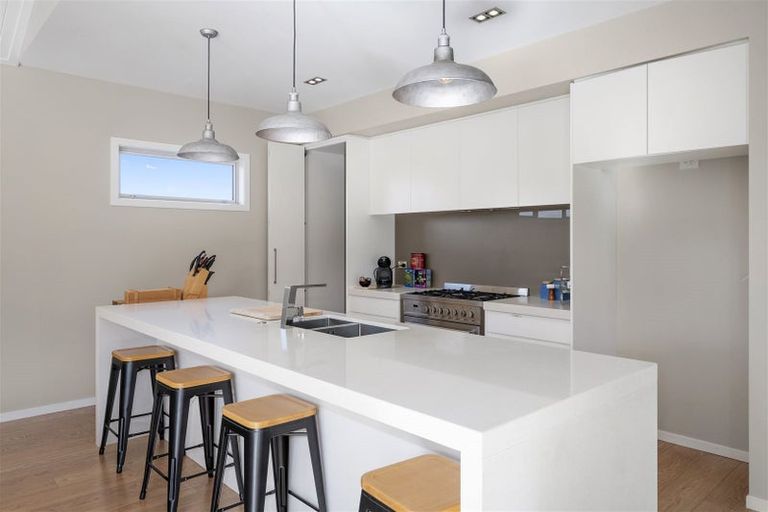 Photo of property in 7 Abby Close, Pukekohe, 2120