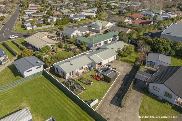 Photo of property in 6 Joan Gaskell Drive, Whitianga, 3510