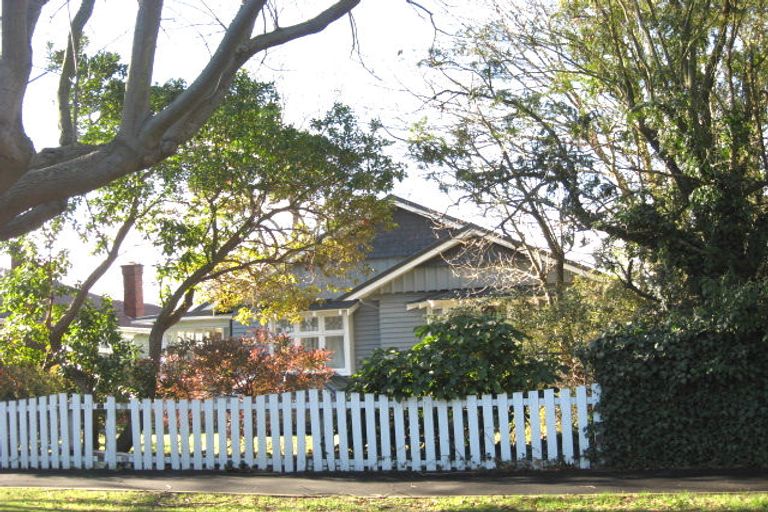 Photo of property in 42 Severn Street, St Albans, Christchurch, 8014