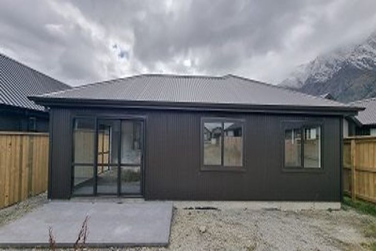 Photo of property in 8a Cheviot Street, Mangere East, Auckland, 2024