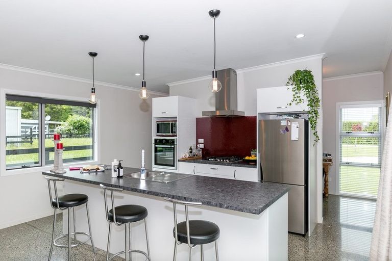 Photo of property in 211c Discombe Road, Tamahere, Hamilton, 3283